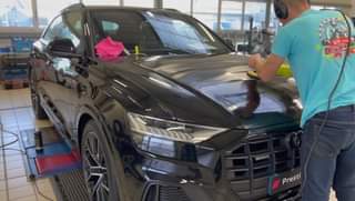Lustrage Audi Q8