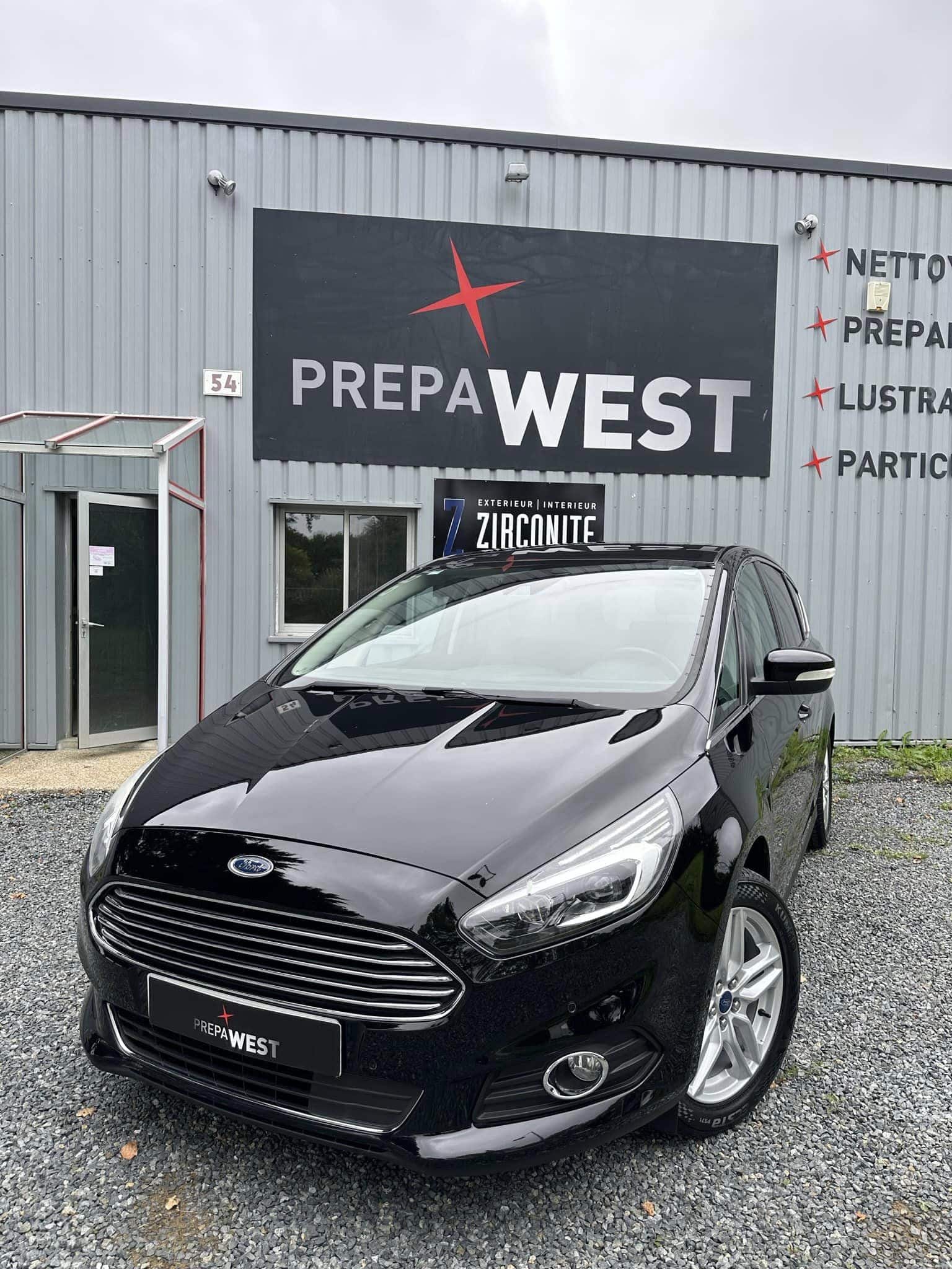 S-MAX  A l’arrêt pendant quelques années, ce véhic…