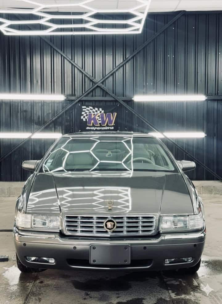 Cadillac Lustrage stage 2 Pour toutes demandes de 1 1486572130135224 - Saint-Brieuc Plérin Cadillac Lustrage stage 2 Pour toutes demandes de 1 1486572130135224 - Saint-Brieuc Plérin