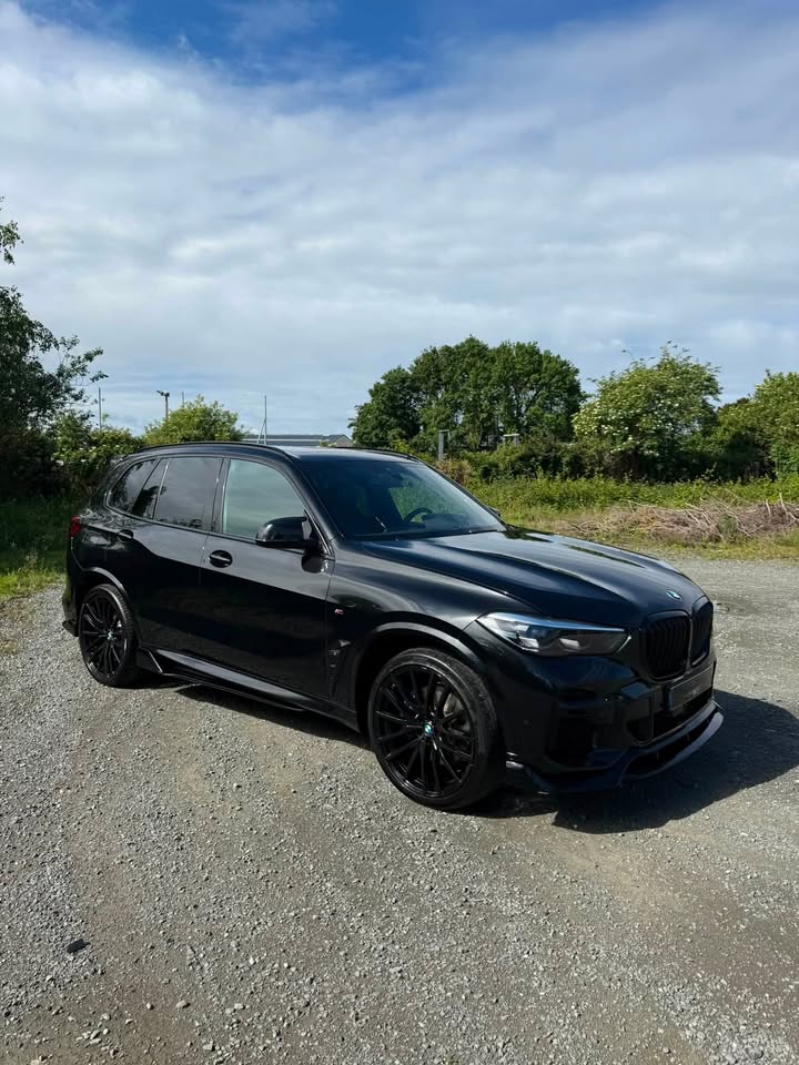 BMW X5 LUSTRAGE STAGE 2 Preparation esthetique interieur exterieur Pour 1 1655288726596896 - Saint-Brieuc Plérin BMW X5 LUSTRAGE STAGE 2 Preparation esthetique interieur exterieur Pour 1 1655288726596896 - Saint-Brieuc Plérin